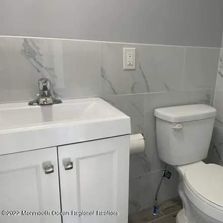 Image 4 - 1134 Raritan Avenue, Highland Park, NJ 08904, USA - Apartment for rent