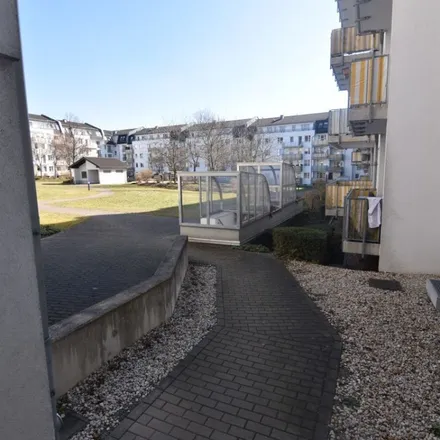 Rent this 1 bed apartment on Glauchauer Straße 37 in 09113 Chemnitz, Germany
