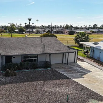 Rent this 2 bed house on 11417 North Hacienda Drive in Sun City CDP, AZ 85351