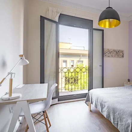 Rent this 3 bed apartment on Escola Francesc Macià in Gran Via de les Corts Catalanes, 08001 Barcelona