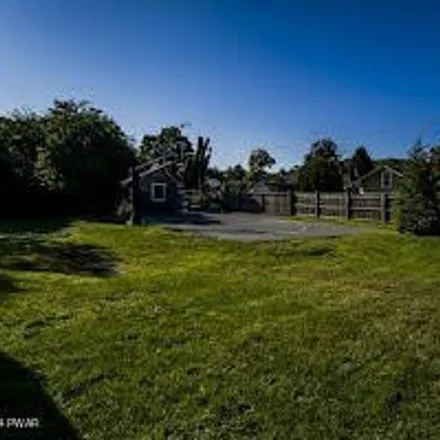 Image 4 - Apple Alley, Milford, Pike County, PA 18337, USA - House for sale