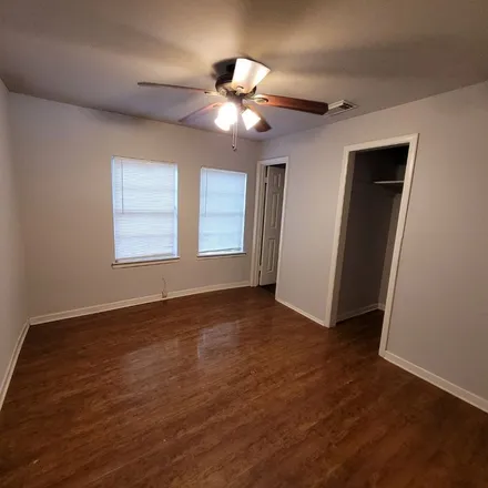 Rent this 3 bed apartment on 1203 Peak Street in Denton, TX 76201