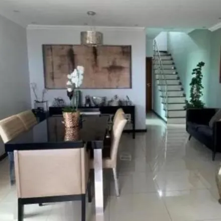 Buy this 3 bed apartment on Praça Doutor Paulo Pinheiro Chagas in Eldorado, Contagem - MG