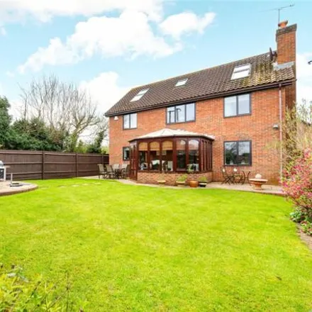 Buy this 5 bed house on The Glebe in Lavendon, MK46 4HF