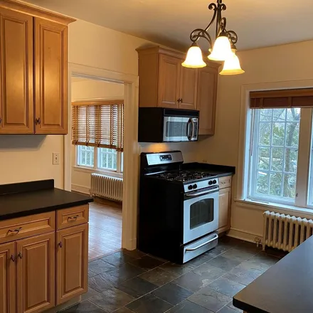 Image 3 - 135 Green Bay Road, Winnetka, New Trier Township, IL 60093, USA - Apartment for rent