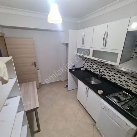 Image 2 - Yıldırım Mahallesi Muhtarlığı, Şehit Kamil Balkan Caddesi 78, 34045 Bayrampaşa, Turkey - Apartment for rent