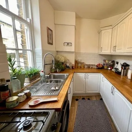 Image 4 - Ada Street, Saltaire, BD18 4PJ, United Kingdom - Townhouse for rent