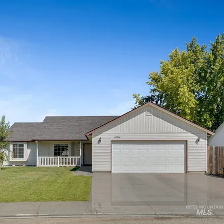 Buy this 3 bed house on 1404 South Boundary Street in Nampa, ID 83686