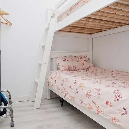 Image 7 - Bipolar, Calle de Calatrava, 28005 Madrid, Spain - Apartment for rent