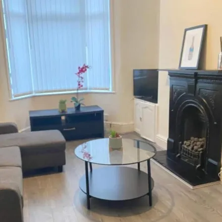 Image 2 - Liverpool, L13 5XH, United Kingdom - House for rent