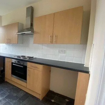 Rent this 2 bed townhouse on Gold Croft in Barnsley, S70 1TX