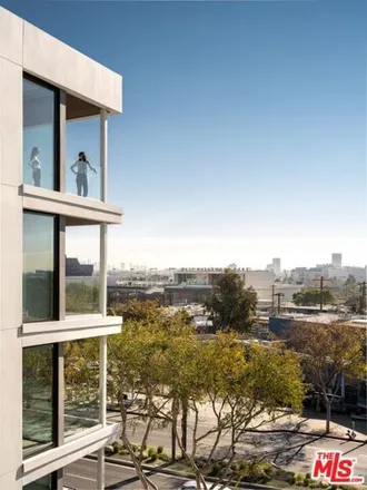 Image 8 - Santa Monica Boulevard, West Hollywood, CA 90069, USA - Apartment for rent