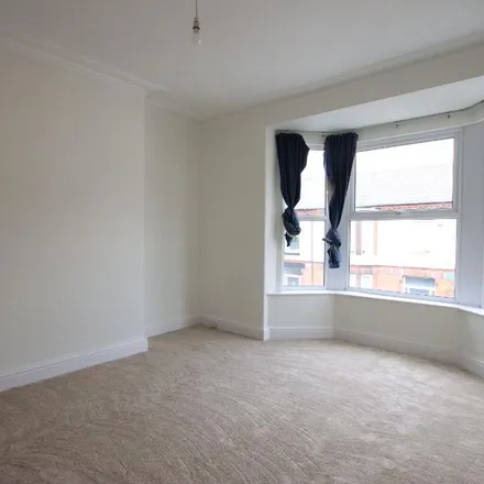 Rent this 3 bed apartment on Courtland Road in Liverpool, L18 2EW