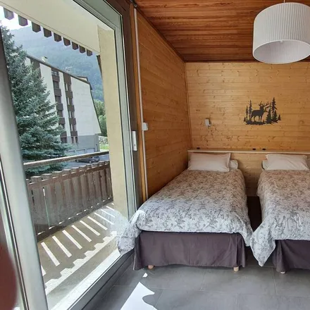 Rent this 1 bed apartment on La Salle-les-Alpes in Rue de la Guisane, 05240 La Salle-les-Alpes