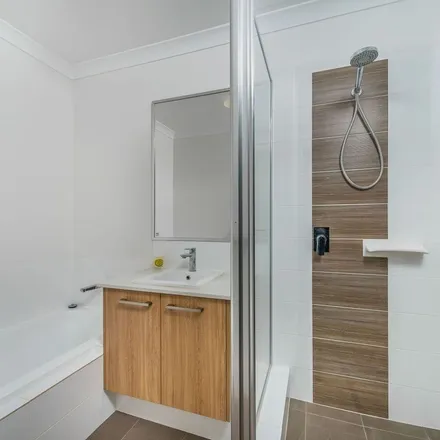 Image 2 - Rugosa Lane, Jindalee WA 6038, Australia - Apartment for rent