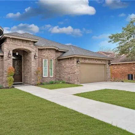 Buy this 3 bed house on 5499 Cypress Creek in Kingsville, TX 78363