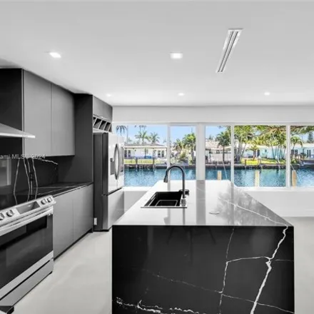 Image 3 - 679 Southeast 4th Avenue, Garden Isles, Pompano Beach, FL 33060, USA - House for sale