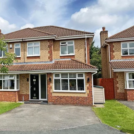 Rent this 4 bed house on Cherry Tree Close in Altrincham, WA15 7QJ