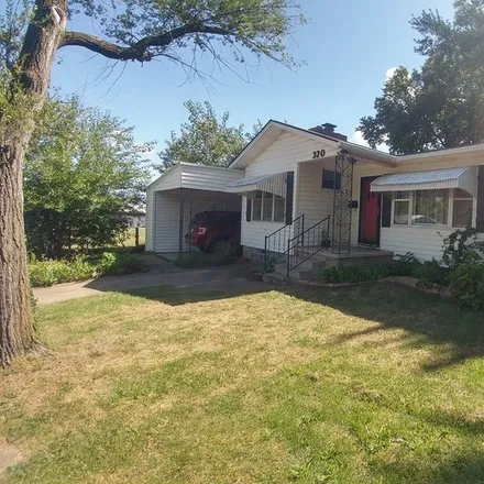 Rent this 3 bed house on 320 N Chestnut St