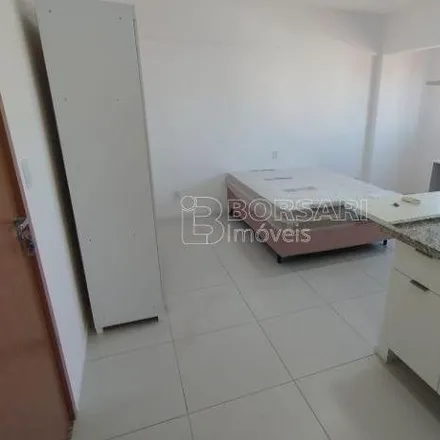 Rent this studio apartment on Rua Expedicionários do Brasil in Quinta das Laranjeiras, Araraquara - SP