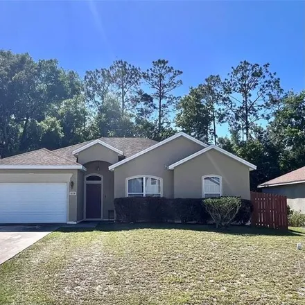 Buy this 3 bed house on 419 Cierra Oaks Circle in Lady Lake, FL 32159