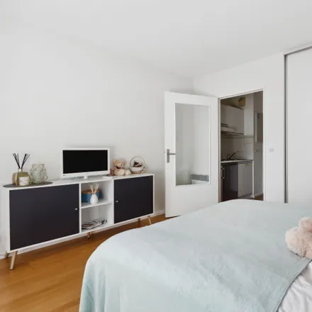 Image 3 - 34 Rue Vaugelas, 75015 Paris, France - Apartment for rent