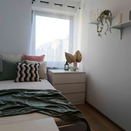Rent this 5 bed apartment on Zaczarowane Koło 7 in 30-084 Krakow, Poland