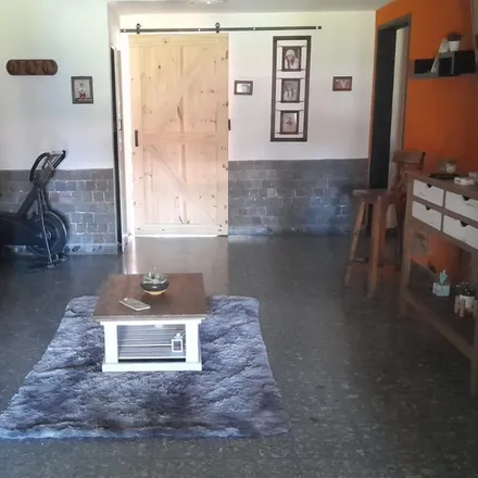 Buy this 5 bed condo on Cuba 433 in Partido de La Matanza, Villa Luzuriaga