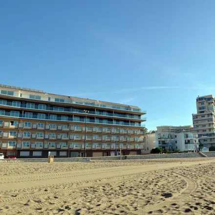Rent this 1 bed apartment on Al Mar in Paseo Marítimo Rey de España, 118