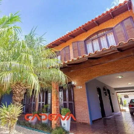 Rent this 4 bed house on Rua Magdalena Taborda Ribas 728 in Novo Mundo, Curitiba - PR