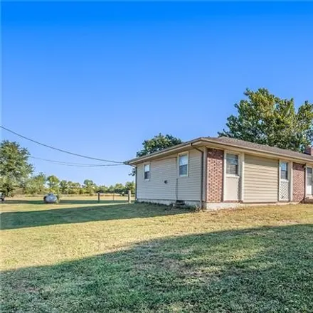 Image 1 - 28278 Old Kansas City Road, Ringer, Miami County, KS 66071, USA - House for sale