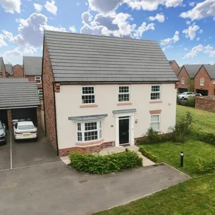 Buy this 4 bed townhouse on Hereford Place in Henhull, Cw5