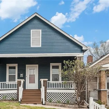 Buy this 3 bed house on 423 North 5th Street in Kansas City, KS 66101