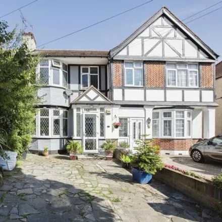 Buy this 3 bed townhouse on Aintree Crescent in Fullwell Avenue, London