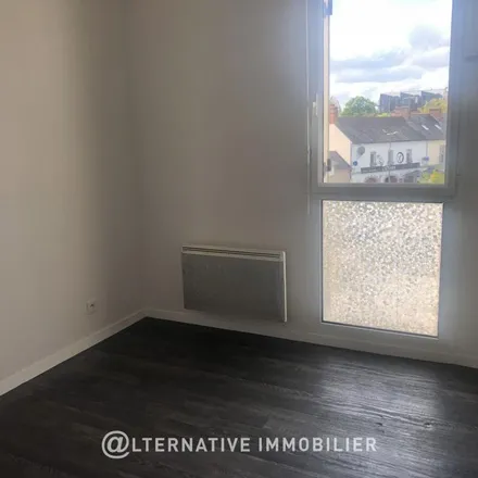 Rent this 2 bed apartment on 43 Rue de Paris in 35220 Châteaubourg, France