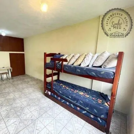 Buy this studio apartment on Rua Pedro Alvares Cabral in Aviação, Praia Grande - SP