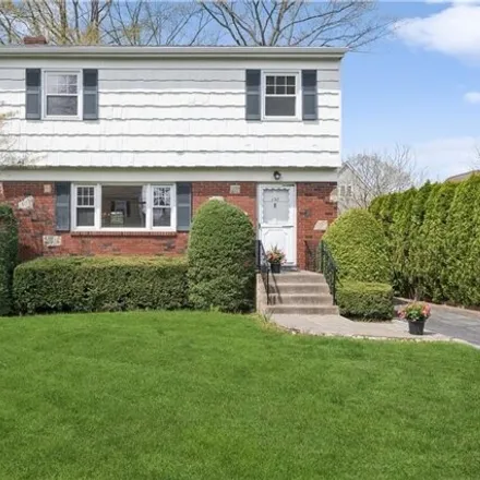 Buy this 3 bed house on 137 Bell Road in Scarsdale Park, Village of Scarsdale