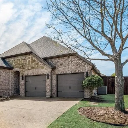 Buy this 3 bed house on 1166 Oak Ridge Road in Forney, TX 75126