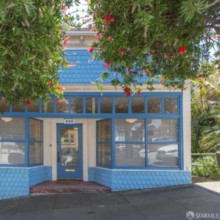 Buy this 3 bed house on 595 29th Street in San Francisco, CA 94114