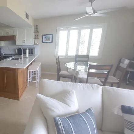 Rent this 2 bed condo on Jupiter in FL, 33458