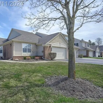 Buy this 2 bed condo on 1803 Wentworth Court in Canton Township, MI 48188