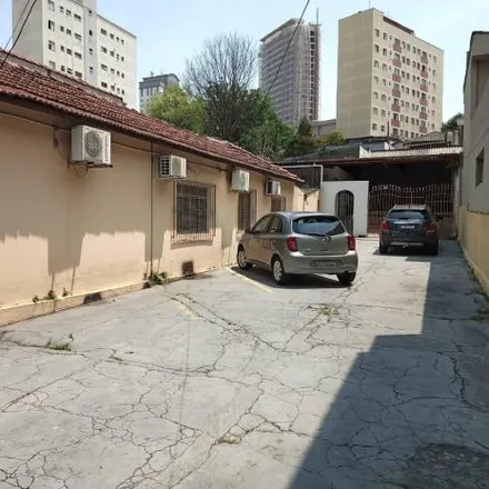 Buy this 4 bed house on Avenida Santo Antônio in Jardim das Flòres, Osasco - SP