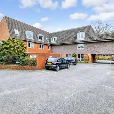 Buy this 1 bed apartment on Haslemere Locality Office in Wey Hill, Shottermill