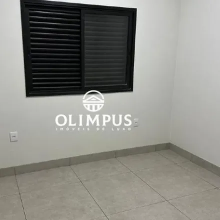 Buy this 3 bed house on Avenida Doutor Bezerra de Menezes in Jardim Brasília, Uberlândia - MG