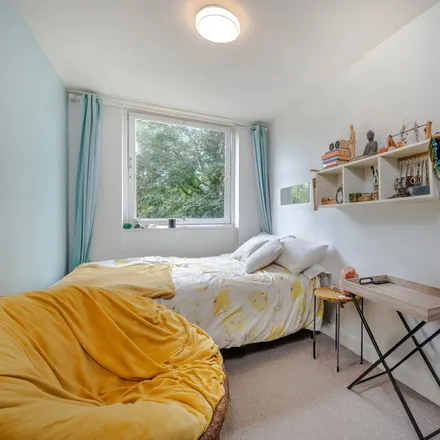 Image 4 - Hershell Court, 511 Upper Richmond Road West, London, SW14 7DH, United Kingdom - Apartment for rent