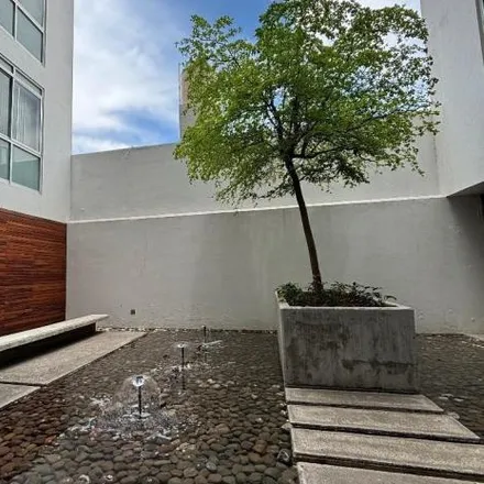Rent this 3 bed apartment on Avenida de las Rosas 544 in Chapalita Oriente, 45046 Guadalajara