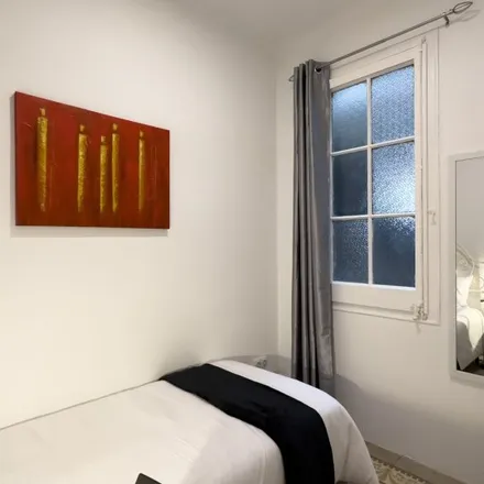 Rent this 9 bed room on Gran Via de les Corts Catalanes in 720, 08013 Barcelona