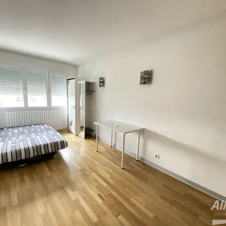 Rent this 5 bed apartment on 47 Rue de Seloncourt in 25400 Audincourt, France