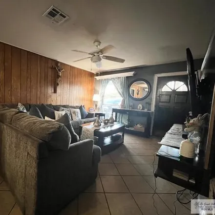 Image 3 - 2980 Old Alice Road, Brownsville, TX 78521, USA - House for sale