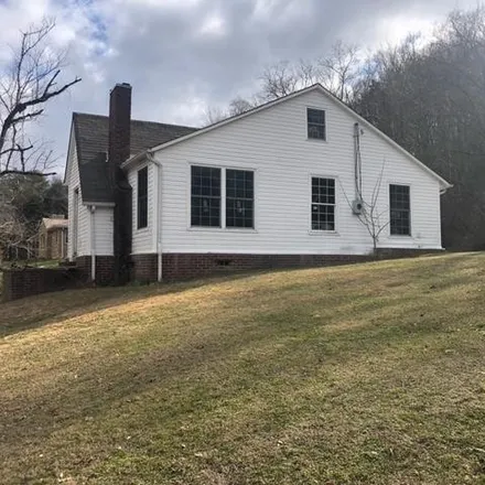 Buy this 3 bed house on 792 West Main Street in Sevierville, TN 37862
